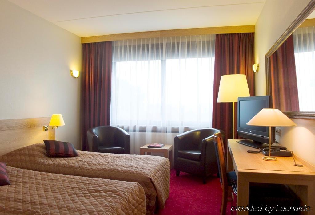 Bastion Hotel Barendrecht Habitación foto